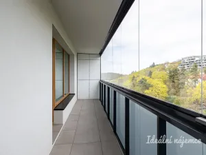 Pronájem bytu 1+kk, Praha - Michle, U plynárny, 37 m2