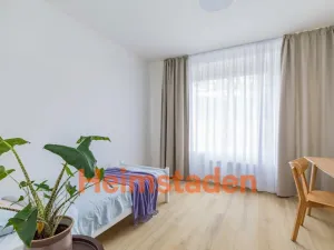 Pronájem bytu 3+kk, Praha - Holešovice, U Pergamenky, 82 m2