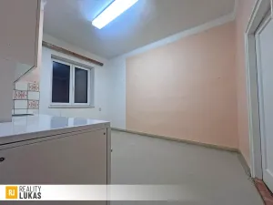 Prodej bytu 2+1, Ostrava, Korunní, 62 m2