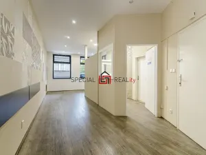 Prodej ordinace, Ostrava, U Staré elektrárny, 169 m2