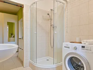 Prodej bytu 1+kk, Praha - Záběhlice, Mikanova, 33 m2