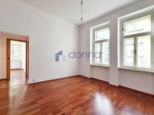 Pronájem bytu 3+kk, Praha, Hartigova, 53 m2