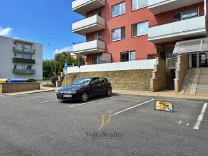 Pronájem garáže, Olomouc, Mošnerova, 13 m2