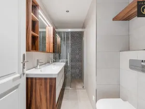 Prodej bytu 4+kk, Praha - Dejvice, V Šáreckém údolí, 121 m2