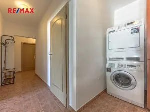 Prodej bytu 4+kk, Praha - Čakovice, Ke stadionu, 82 m2