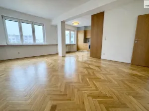 Pronájem bytu 3+kk, Praha - Strašnice, Starostrašnická, 85 m2