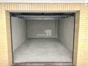 Pronájem bytu 3+kk, Praha - Strašnice, Starostrašnická, 85 m2