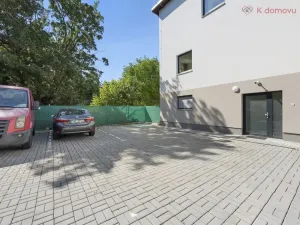 Prodej bytu 3+kk, Praha - Zbraslav, Na Baních, 78 m2