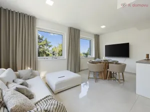 Prodej bytu 3+kk, Praha - Zbraslav, Na Baních, 78 m2