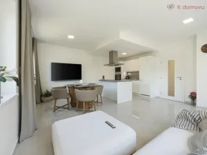 Prodej bytu 3+kk, Praha - Zbraslav, Na Baních, 78 m2