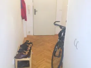 Pronájem bytu 2+1, Praha - Podolí, Na dolinách, 56 m2