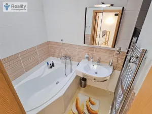 Prodej rodinného domu, Praha - Bohnice, Sopotská, 188 m2