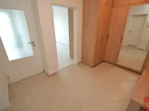 Pronájem bytu 2+kk, Praha - Letňany, Frýdecká, 54 m2