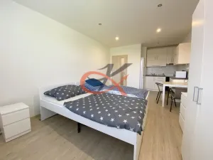 Pronájem bytu 1+kk, Vsetín, Bratří Hlaviců, 28 m2