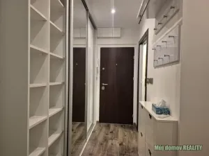 Pronájem bytu 2+kk, Praha - Háje, Mendelova, 42 m2