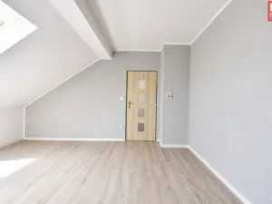 Prodej bytu 2+1, Olomouc, Na hrázi, 68 m2
