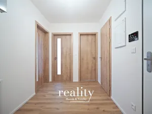 Pronájem bytu 3+kk, Brno, Komárovská, 66 m2