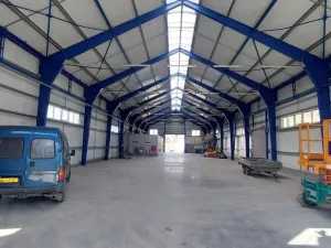 Pronájem výrobních prostor, Valašské Meziříčí - Bynina, 820 m2