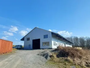 Pronájem výrobních prostor, Valašské Meziříčí - Bynina, 820 m2