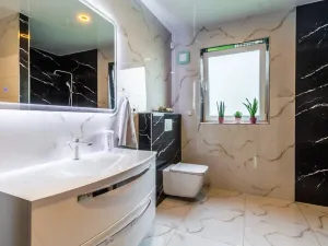 Prodej rodinného domu, Babice, Starobabická, 200 m2