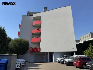 Prodej garážového stání, Olomouc - Řepčín, gen. Píky, 12 m2