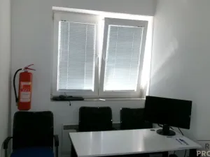 Pronájem kanceláře, Brno - Zábrdovice, 420 m2