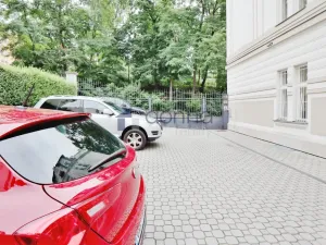 Pronájem kanceláře, Praha, Bieblova, 90 m2