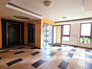 Pronájem bytu 2+kk, Praha - Vysočany, Ocelářská, 50 m2