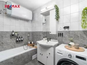 Prodej bytu 4+1, Bezdědovice, 76 m2