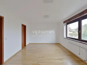 Pronájem rodinného domu, Praha - Nebušice, Nebušická, 360 m2