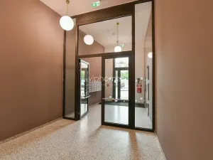 Pronájem bytu 2+kk, Praha - Smíchov, Vackové, 70 m2