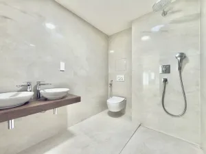 Prodej bytu 2+kk, Praha - Hlubočepy, U náhonu, 55 m2