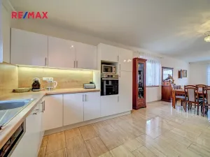 Prodej rodinného domu, Kolín, K Ovčárům, 144 m2