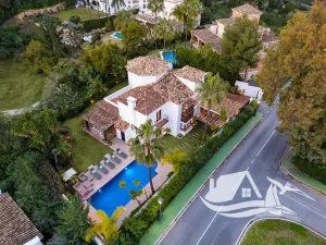 Prodej vily, Benahavís, Španělsko, 336 m2