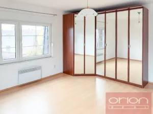 Pronájem rodinného domu, Praha - Nebušice, V březinkách, 365 m2