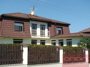 Pronájem rodinného domu, Praha - Nebušice, V březinkách, 365 m2
