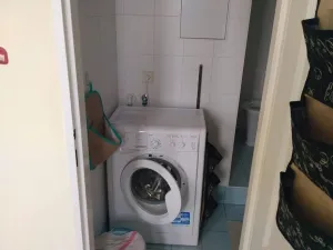 Pronájem bytu 1+kk, Praha - Troja, Olštýnská, 27 m2