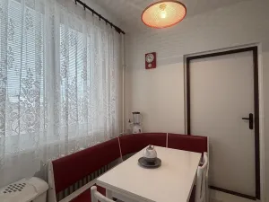 Prodej bytu 3+1, Aš, Dlouhá, 60 m2