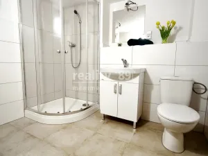 Pronájem kanceláře, Záryby, 67 m2