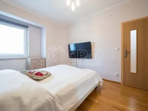 Prodej bytu 3+kk, Praha - Letňany, Malkovského, 94 m2