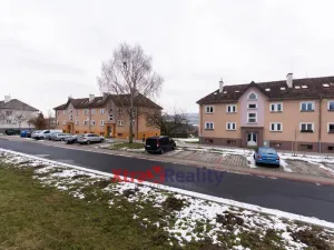 Prodej bytu 2+1, Klášterec nad Ohří - Miřetice u Klášterce nad Ohří, Boženy Němcové, 69 m2