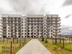 Pronájem bytu 2+kk, Praha - Vysočany, Smržových, 52 m2