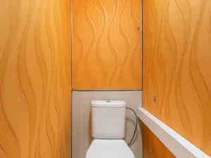 Prodej bytu 2+1, Chomutov, Holešická, 62 m2