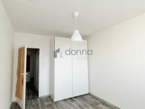 Pronájem bytu 3+1, Praha, Brandlova, 72 m2