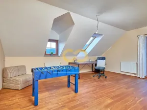 Prodej rodinného domu, Mořina, 239 m2