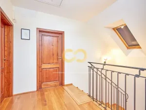 Prodej rodinného domu, Mořina, 239 m2