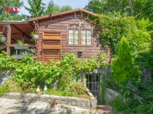 Prodej zahrady, Lom, 738 m2