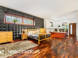 Prodej rodinného domu, Liberec, Josefinino údolí, 430 m2