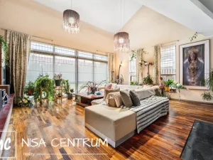 Prodej rodinného domu, Liberec, Josefinino údolí, 430 m2