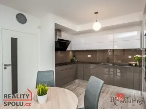 Pronájem bytu 2+kk, Pardubice - Polabiny, Labský Palouk, 58 m2